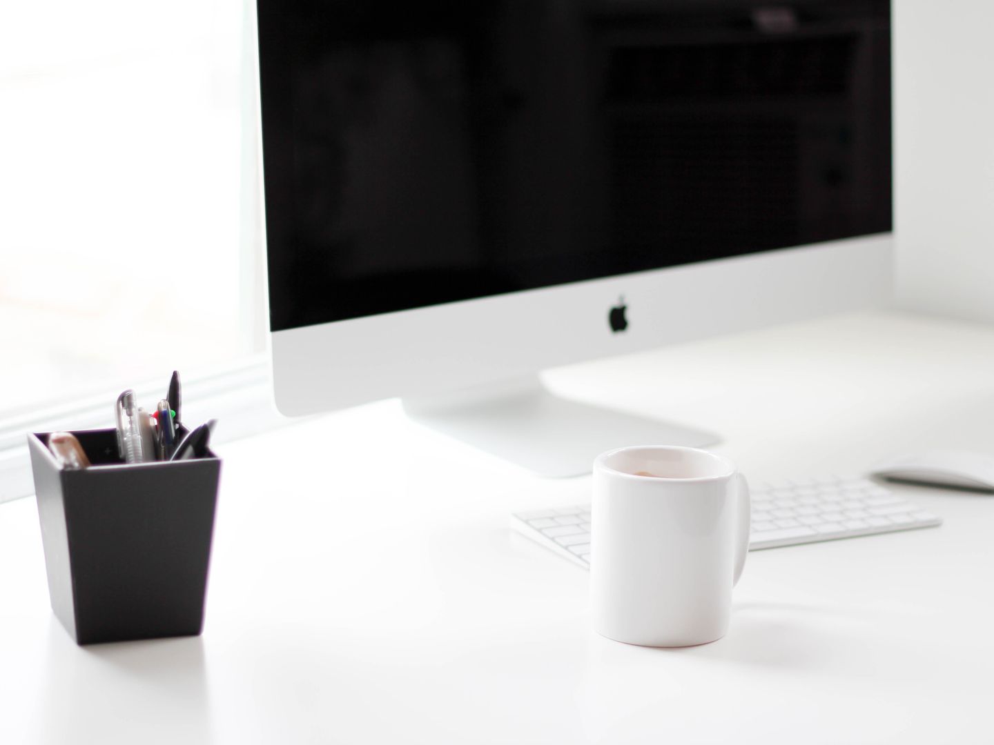 Illustration de l'article « Le travail le dimanche : possible ou non » – Droit du Travail