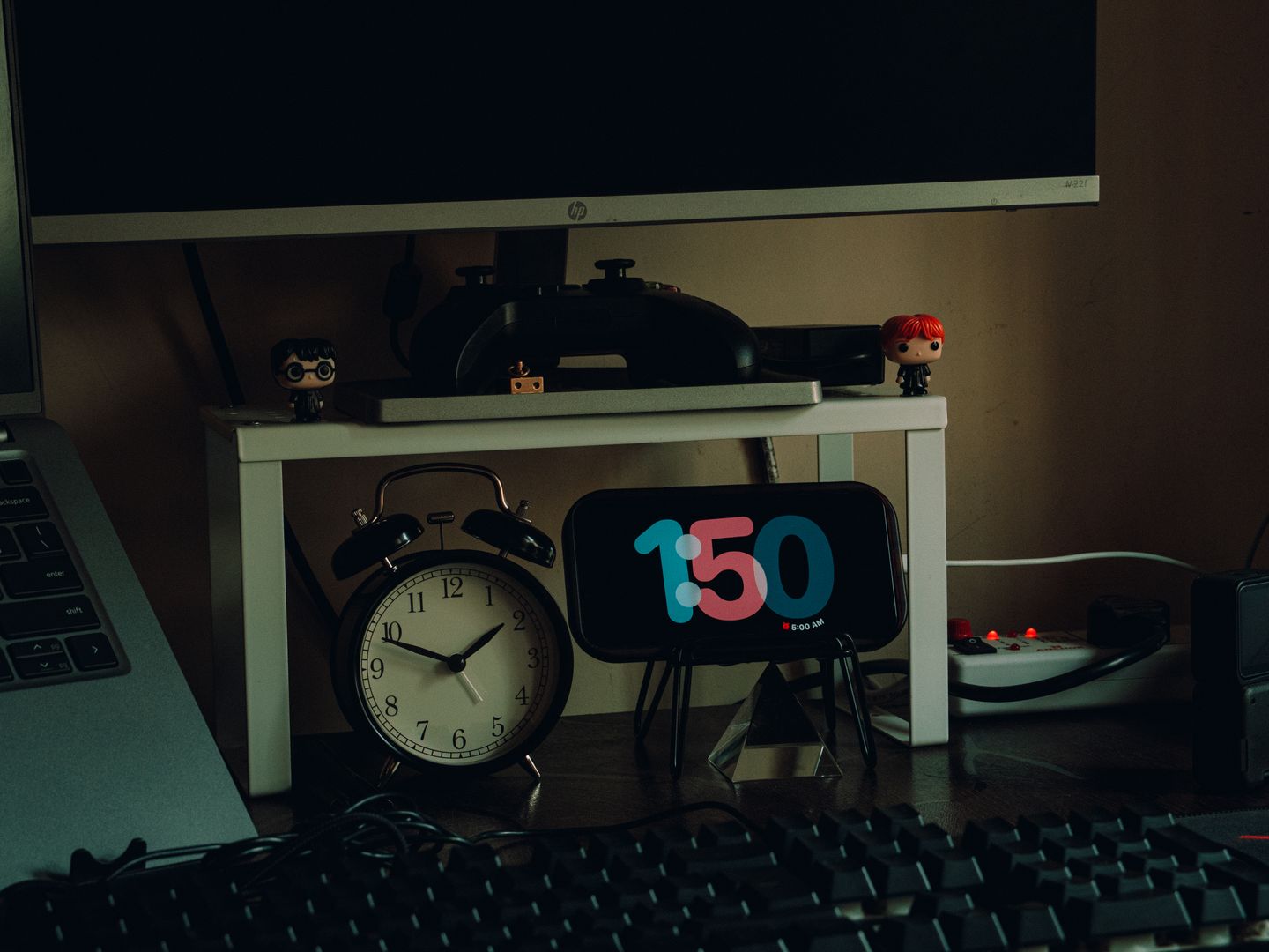 Illustration de l'article « Couvre-feu à 18h : avez-vous l'obligation d’aménager les horaires de travail de vos salariés »…