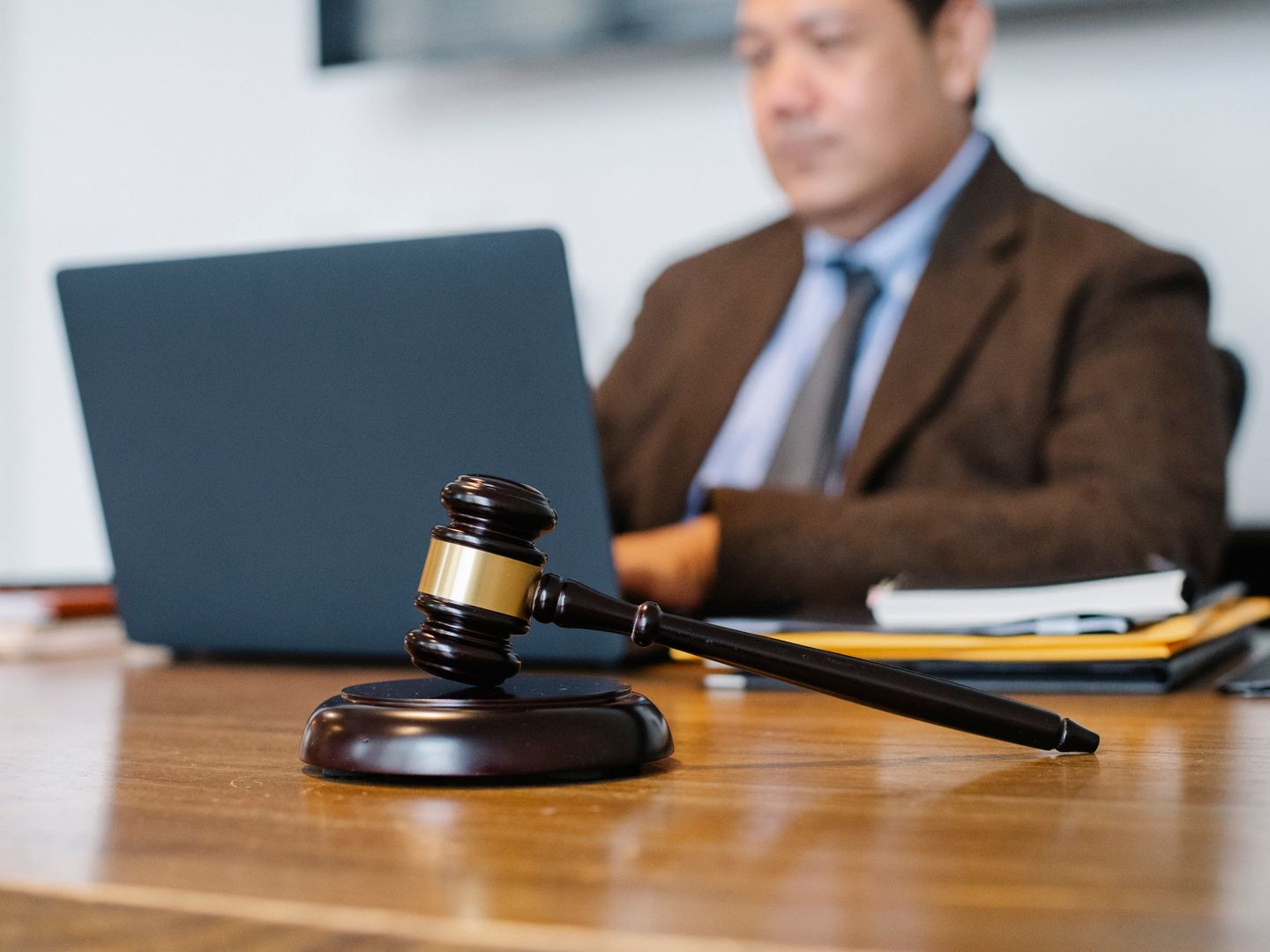 Illustration de l'article « Harcèlement moral lors d'une dispense d’activité : les juges ont tranché » – Droit du Travail