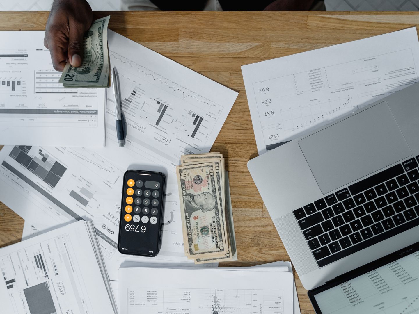 Illustration de l'article « Grève nationale et heures de délégation : impact sur le salaire » – Droit du Travail