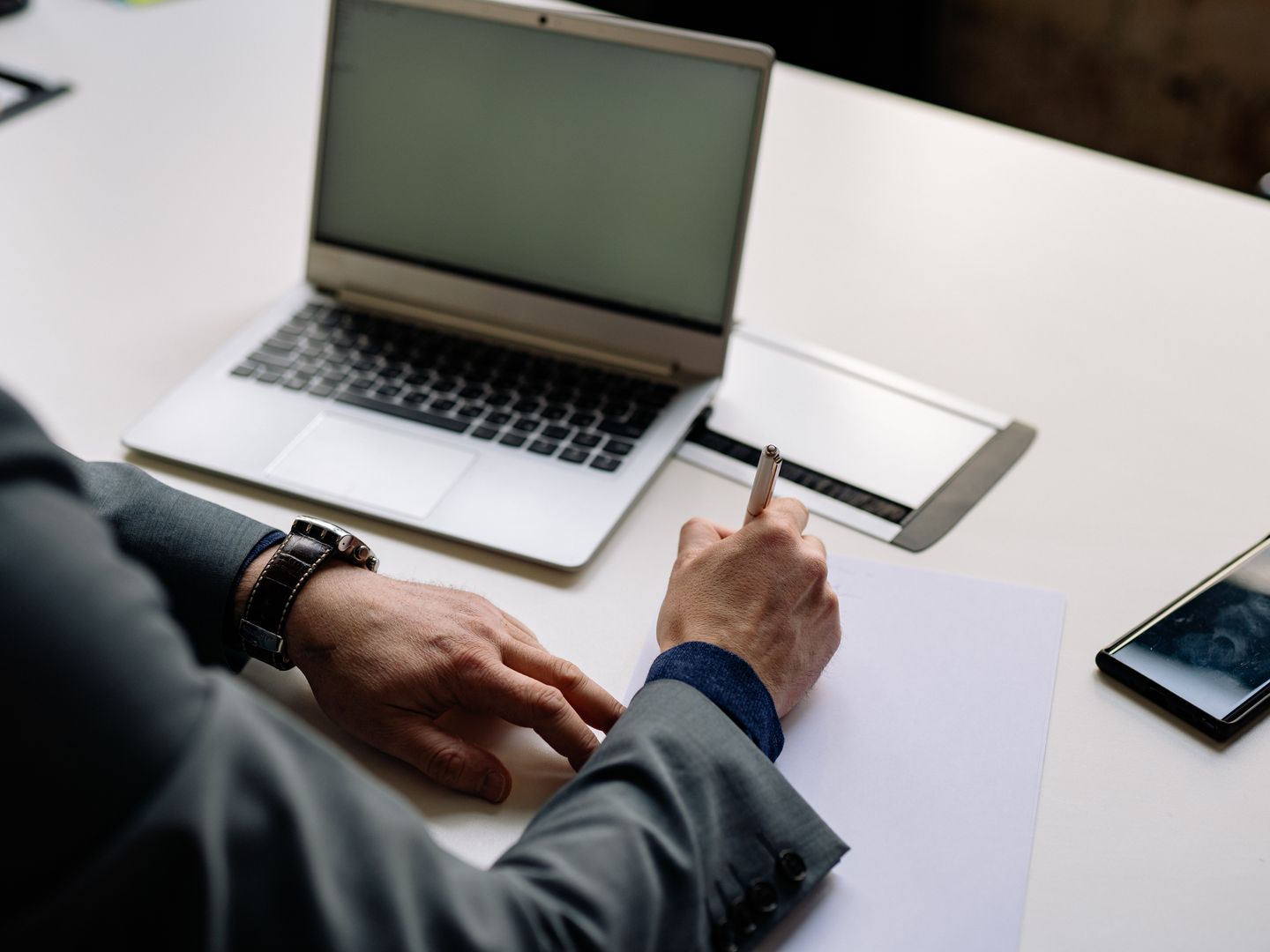 Illustration de l'article « Mars 2022 : votre index égalité professionnelle est prêt » – Droit du Travail