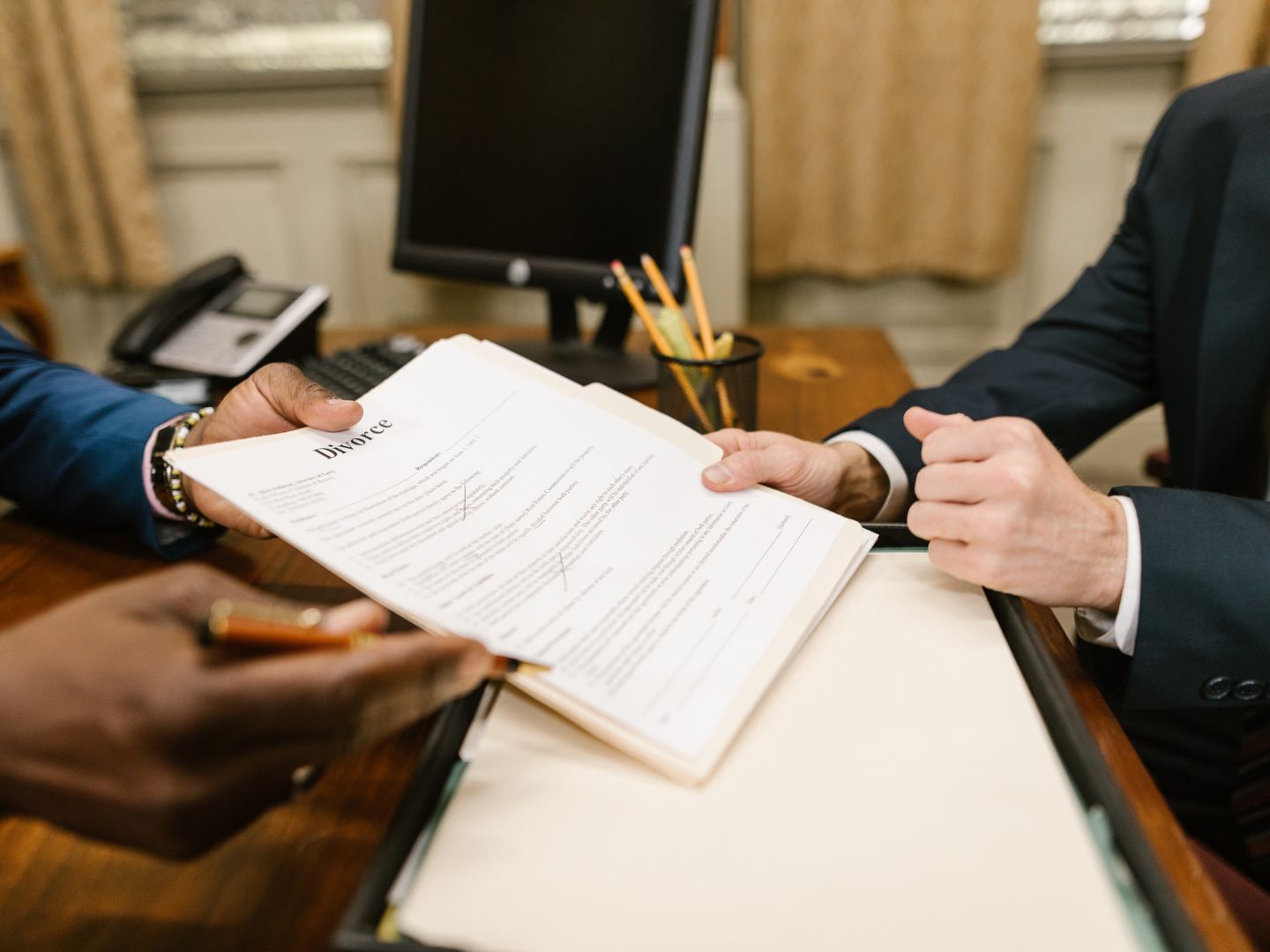 Illustration de l'article « Nouveautés : la lettre recommandée électronique possible pour vos contrats » – Droit des Contrats