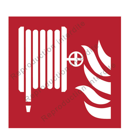 Robinet d'incendie armé